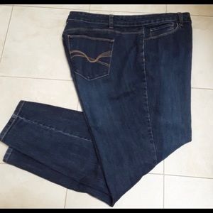 Dress Barn 18 W Jean!